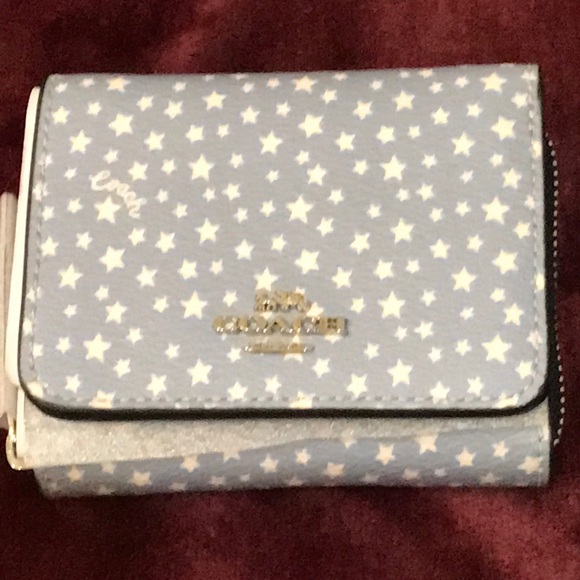 Coach Handbags - 🆕 NWT Coach Wallet- Ditsy ⭐️ Print